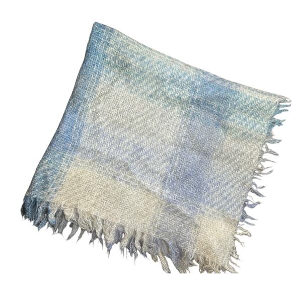 Avoca Handweavers Cozy Shawl Wrap Small Lap Blanket Blue Wool 36" Square Ireland - Picture 4 of 9